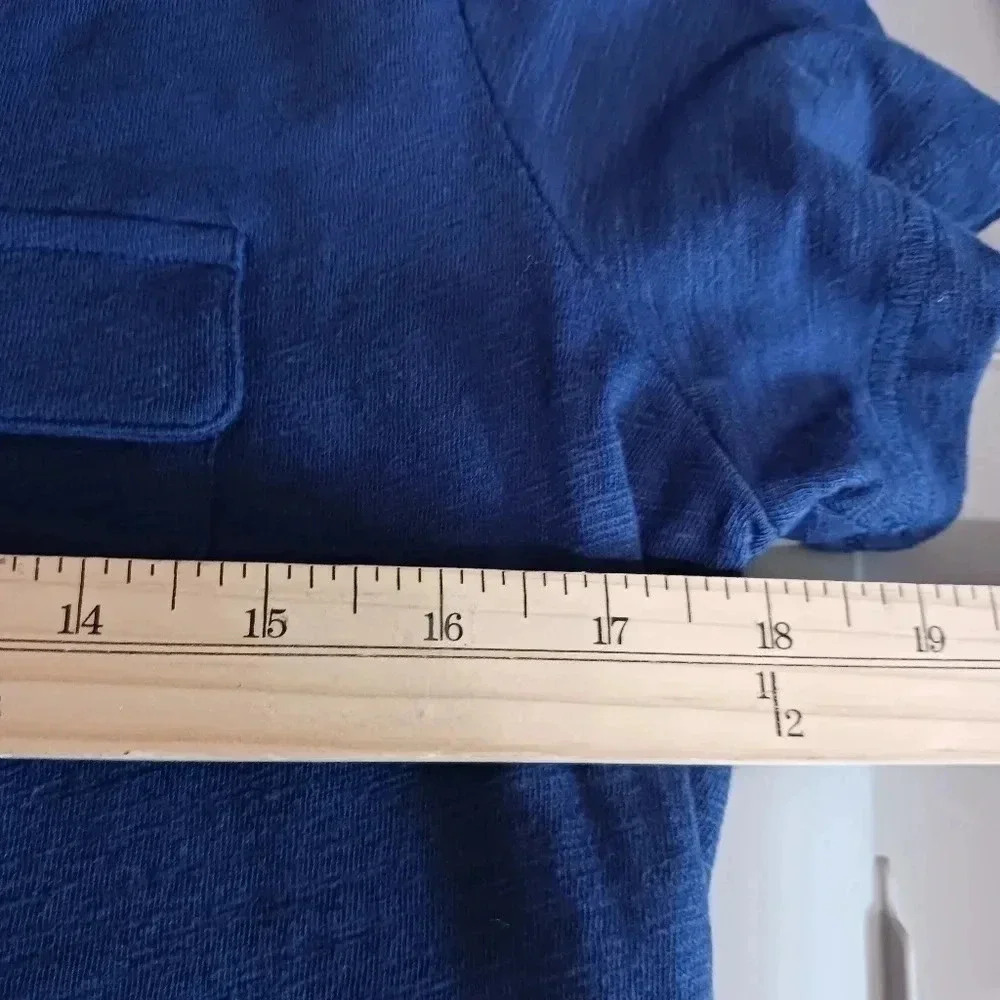 Karen Scott pocketed short sleeve blouse mediebal blue size PM - Picture 6 of 6